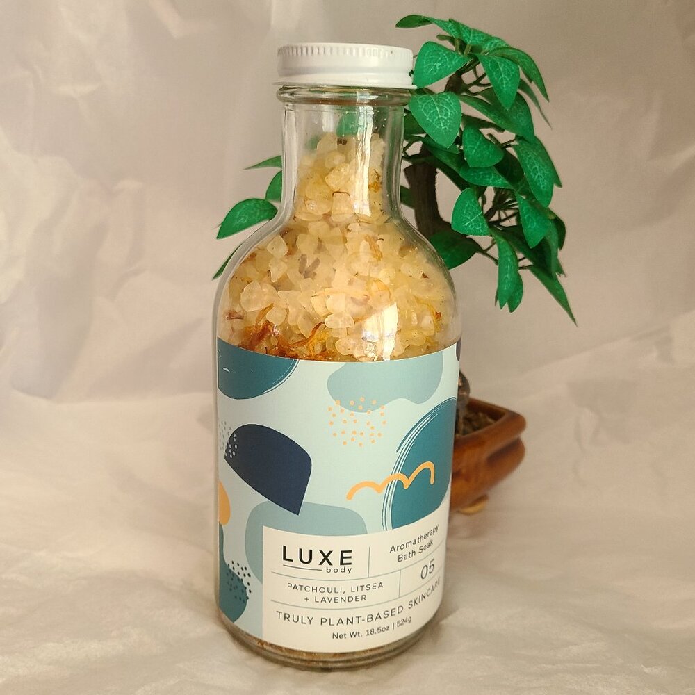 Cait & Co LUXE Body Aromatherapy Bath Soak, Patchouli, Litsea & Lavender, NEW